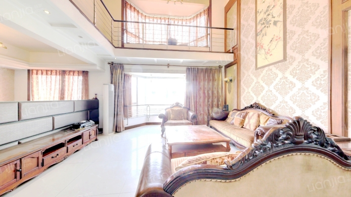 雅典国际社区二手房实景图