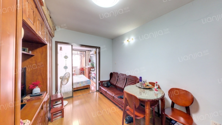 通阁小区二手房实景图