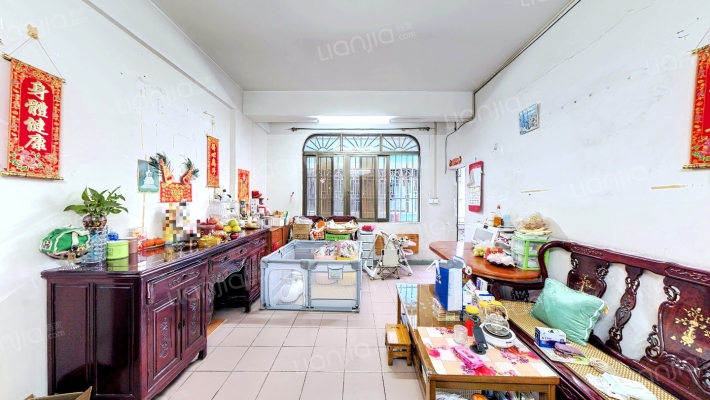 环镇路康乐新村二手房实景图