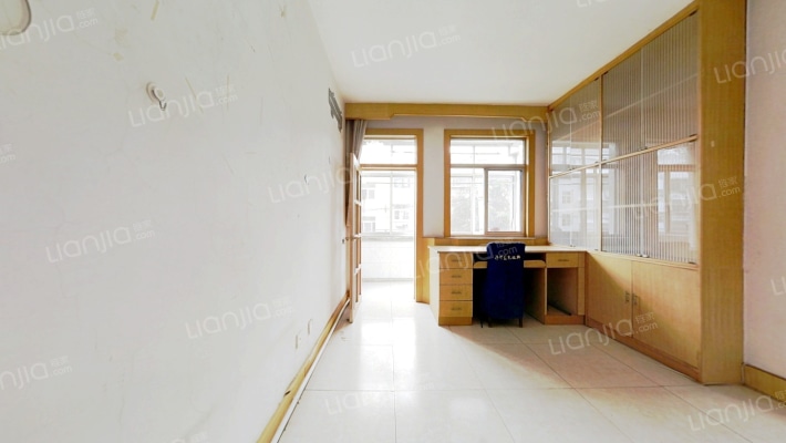 财政学校宿舍二手房实景图