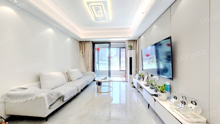 保利大都会尚湖二手房实景图