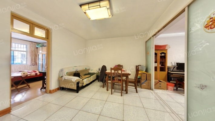 招标楼二手房实景图