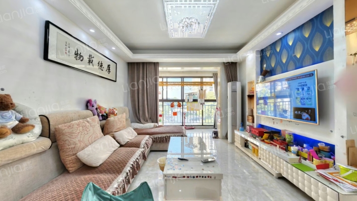 伟业迎春乐家二手房实景图