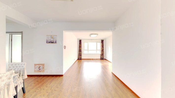 益田御水丹堤A区二手房实景图