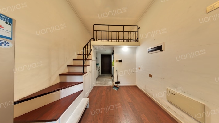 万科仓前九里二手房实景图