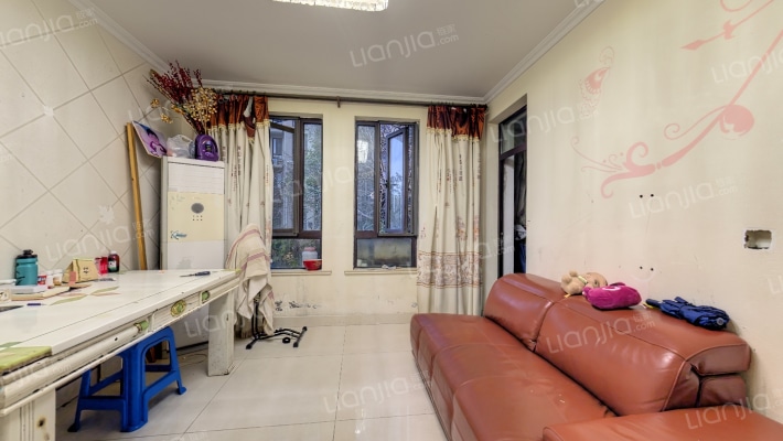 尼盛西城二手房实景图