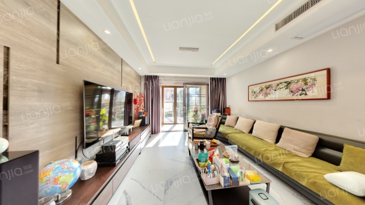 万科翠逸花园三区二手房实景图