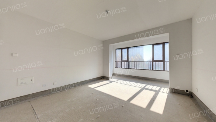 东尚名品二手房实景图