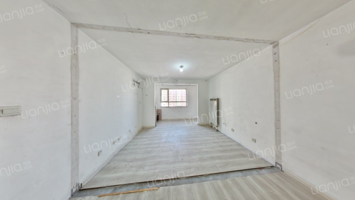 康城花园一区二手房实景图