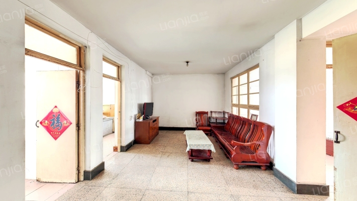 水一公寓二手房实景图