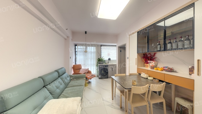 鑫远紫樾香山II期二手房实景图