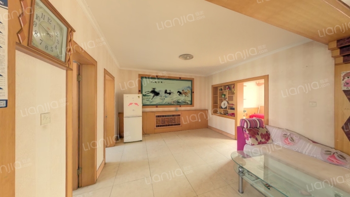 银泰花苑二手房实景图