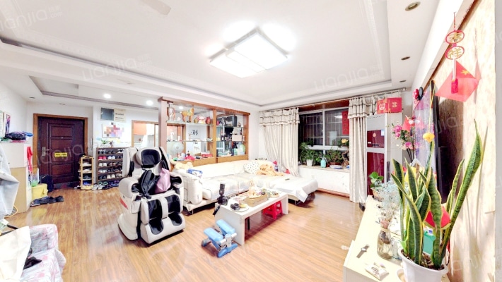 沁富佳苑二手房实景图