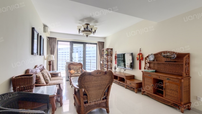 海岸名都二手房实景图