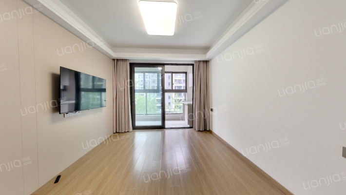 阅湖山二手房实景图