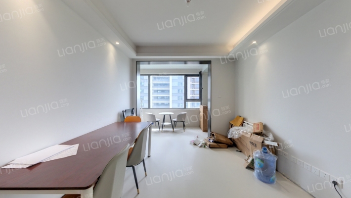 玖华府二手房实景图