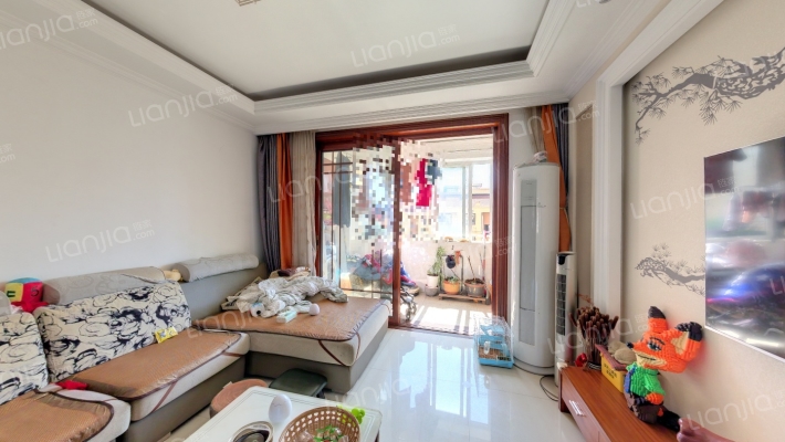 东方名筑二手房实景图