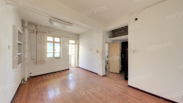 车管所家属院二手房实景图