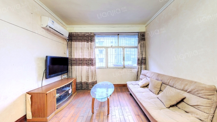 怡名苑二手房实景图