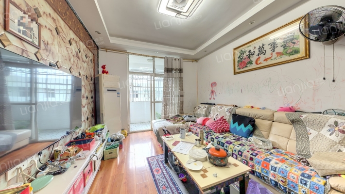 恒富苑二手房实景图