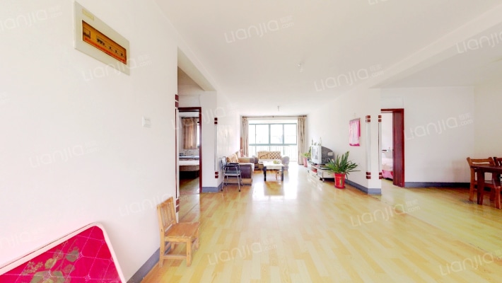 百盛花园二手房实景图