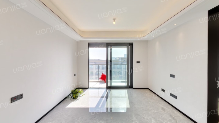 建发青云上二手房实景图