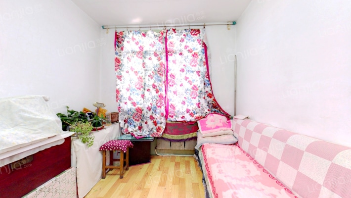 金纺小区二手房实景图