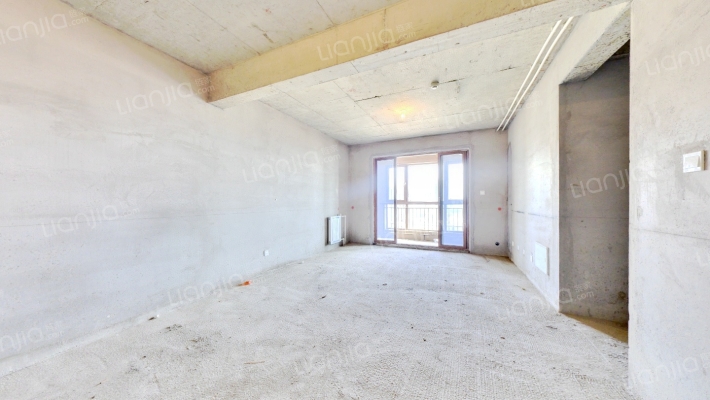 绿水华亭二手房实景图