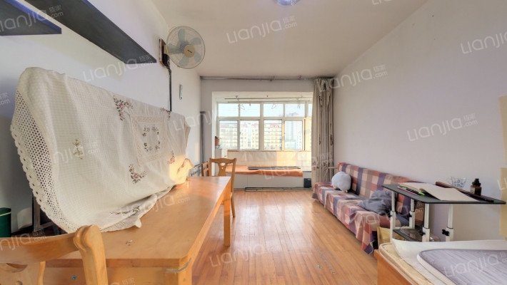 武宁路二手房实景图