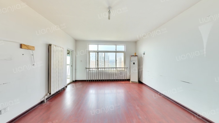 国龙水岸花园二手房实景图