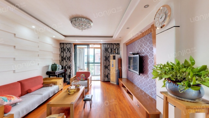 赛格特日月星苑东区二手房实景图