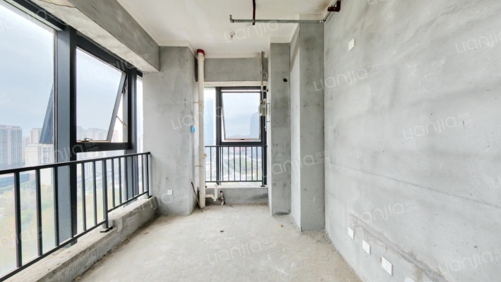 中多.中环国际二手房实景图