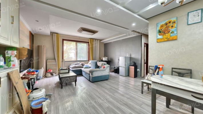 欧洲花园二手房实景图