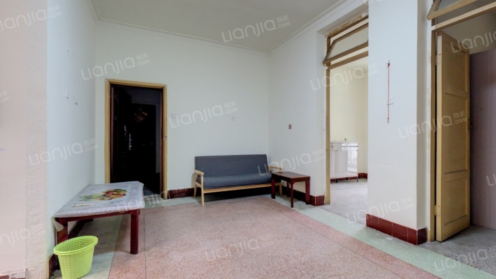 人民渠第二管理处机关大院二手房实景图