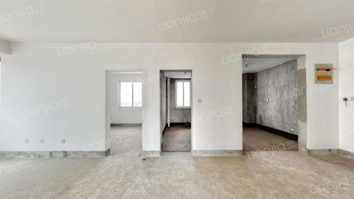 凤凰新城二手房实景图