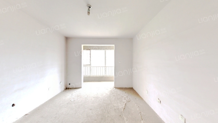 馨春龙城苑A区二手房实景图