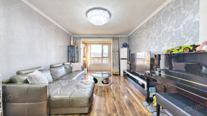 保利花园C区二手房实景图