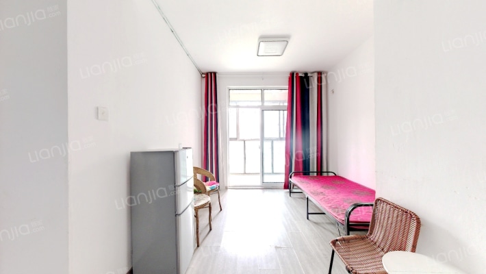 怡邻社区一区二手房实景图