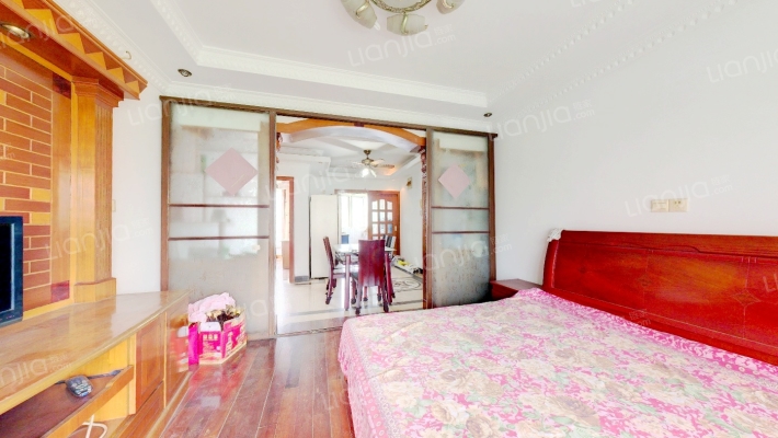 金海岸花园二手房实景图