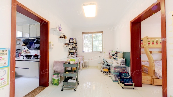 湖沁花园西区二手房实景图