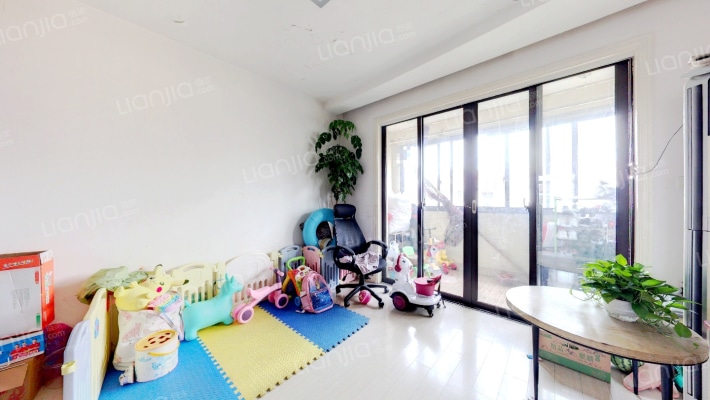 新大洲华庭苑二手房实景图