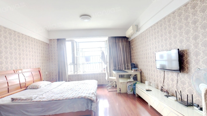 天骄翡翠名都花园二手房实景图