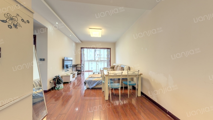 蔚蓝时光二手房实景图