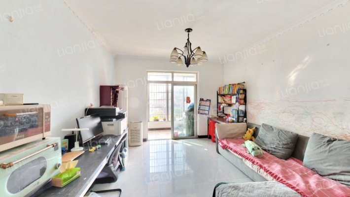 长城雅苑二手房实景图