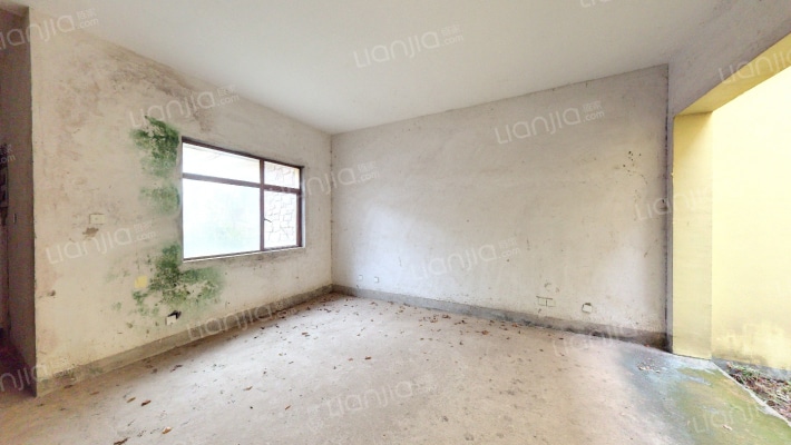 麓山恋迪亚溪谷二手房实景图