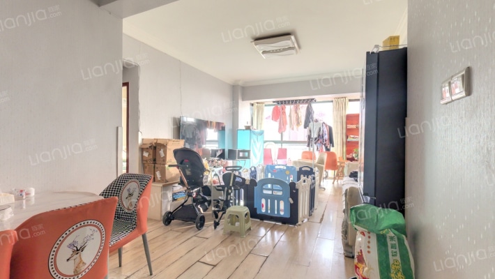 云翔金谷二手房实景图