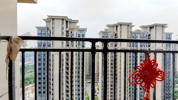 岳阳恒大华府二手房实景图