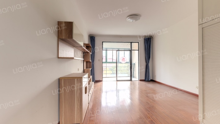 比佛利二手房实景图