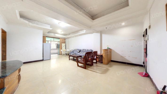 中人集团宿舍二手房实景图