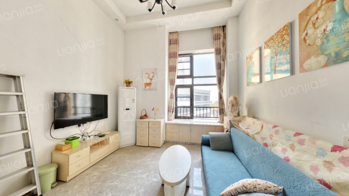 万科海上传奇锦湖居二手房实景图